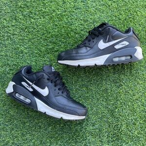 Nike Black and White Air Max Low-Top Sneakers